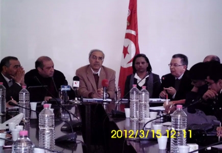 تونس :الهيئة تستغرب ازدواجية خطاب الحكومة بشأن الاعلام